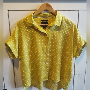 Rachel Roy Women's Yellow And White Polka Dot Short Sleeve Button Up | Medium